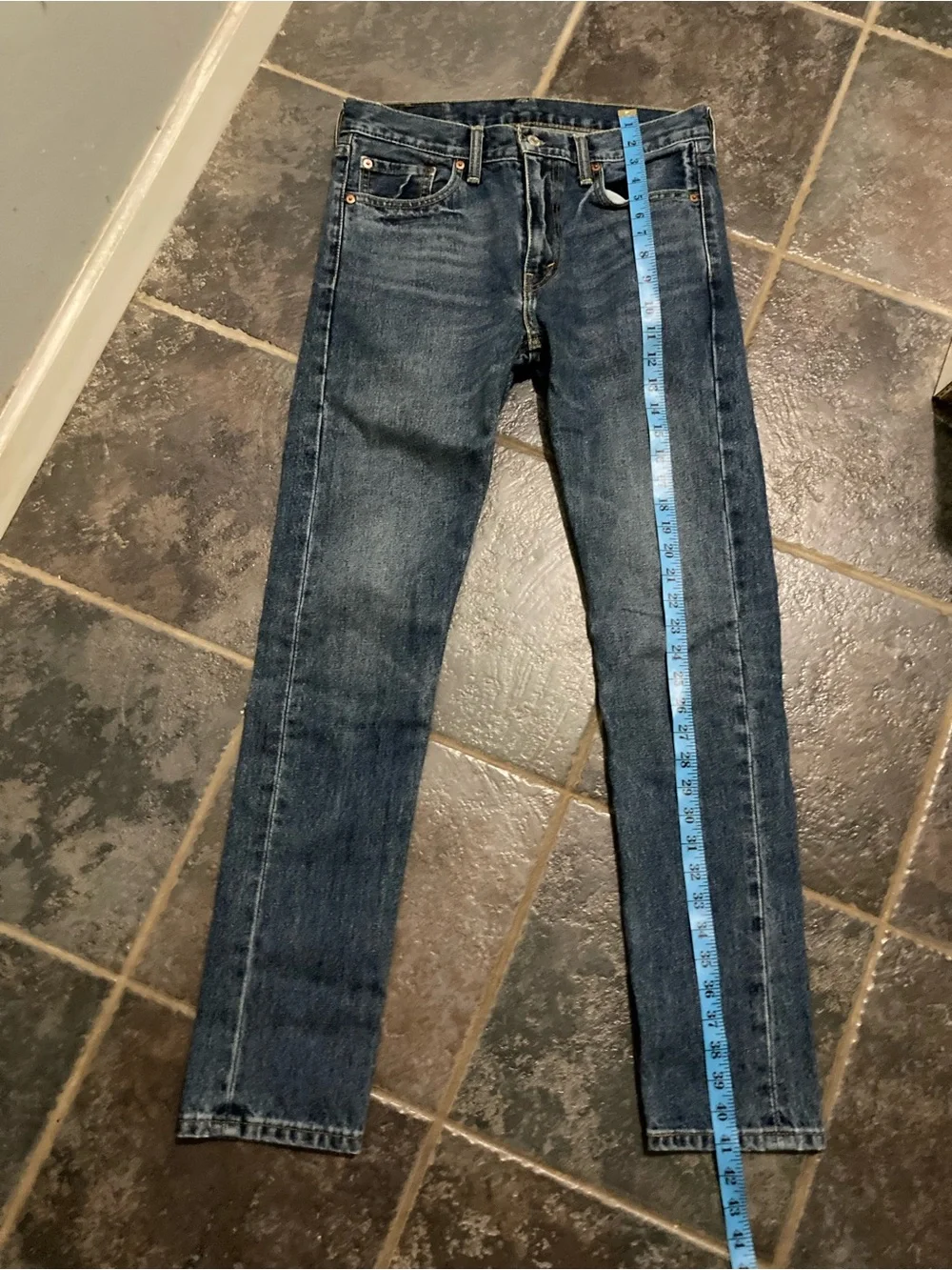 Vintage 90’s Levi’s 510 Dark Wash jeans Size 31” x 32”